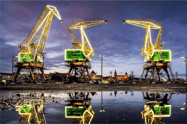 Seaport Szczecin, cranes contour illumination