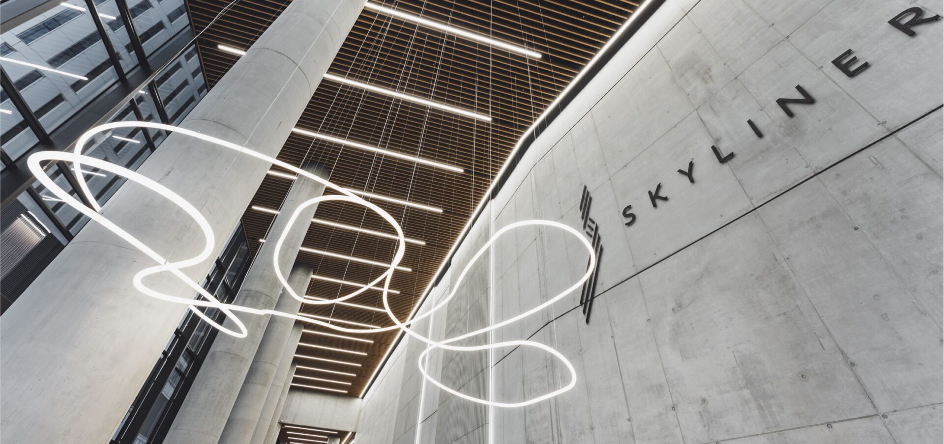 Realization of 3D light structure in the lobby of Skyliner building in Warsaw.